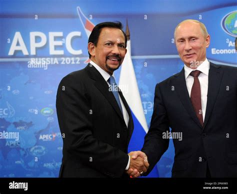 Le Sommet de l'APEC 2012 à Vladivostok: Un Moment Décisif pour la Russie dans le Contexte Géopolitique Contemporain